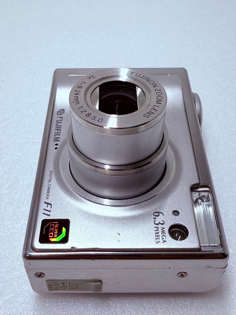 FUJIFILM FinePix F11 動作確認済 6.3メガピクセル
