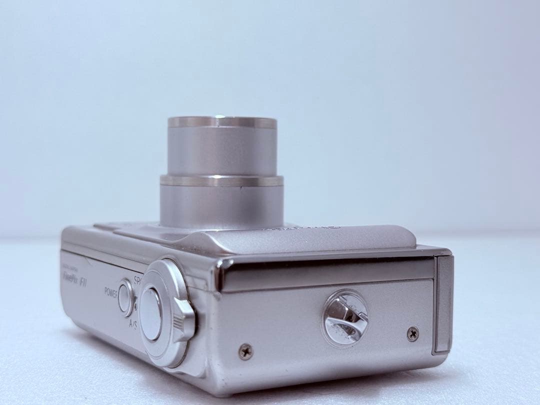 FUJIFILM FinePix F11 動作確認済 6.3メガピクセル