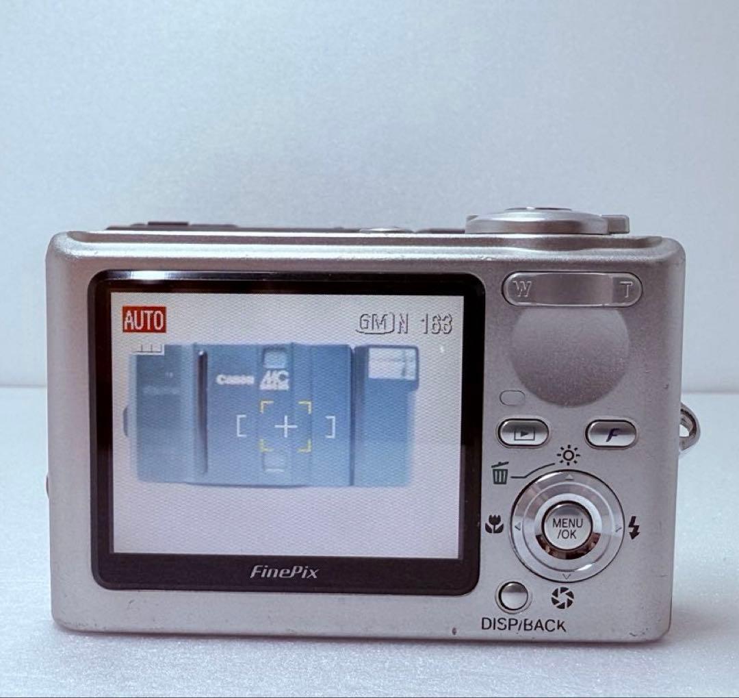 FUJIFILM FinePix F11 動作確認済 6.3メガピクセル