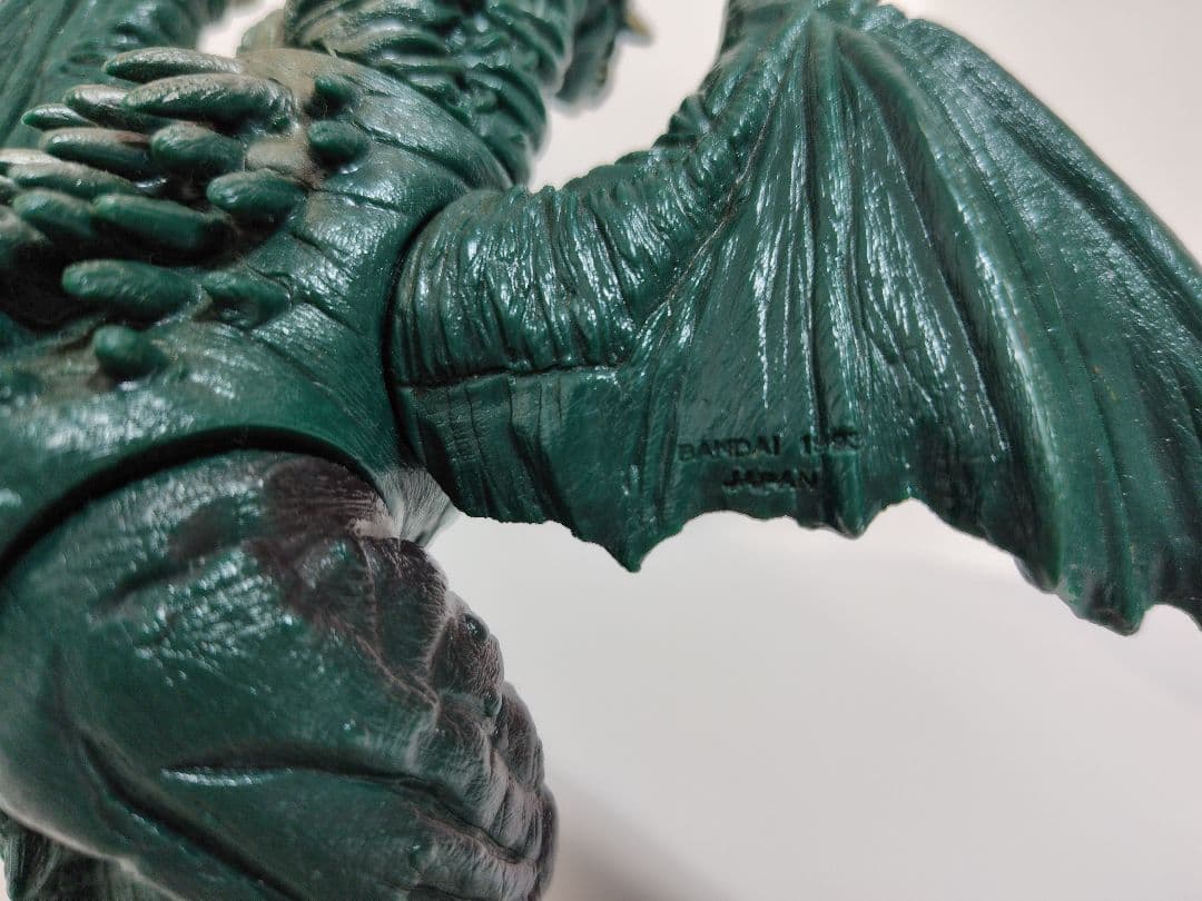 ​【日本製・硬質】ウルトラマンパワード 怪獣ソフビ 5体セット＋おまけ2体付