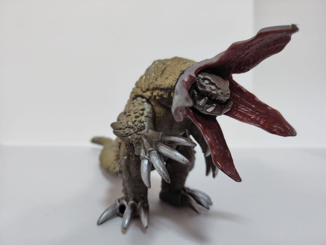 ​【日本製・硬質】ウルトラマンパワード 怪獣ソフビ 5体セット＋おまけ2体付