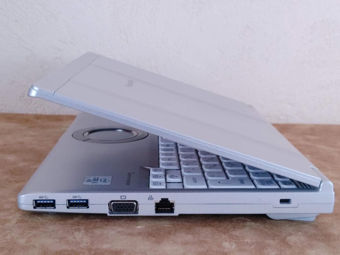 【1TB】Panasonic Let's note CF-SV9