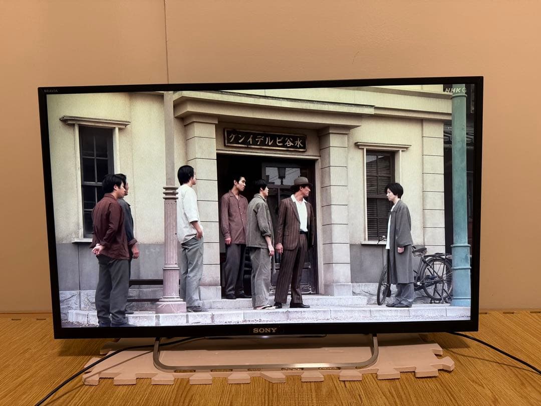 美品　ソニー　KDL-32W700B 32型⭕️ 地上 BS/CS、動画可テレビ