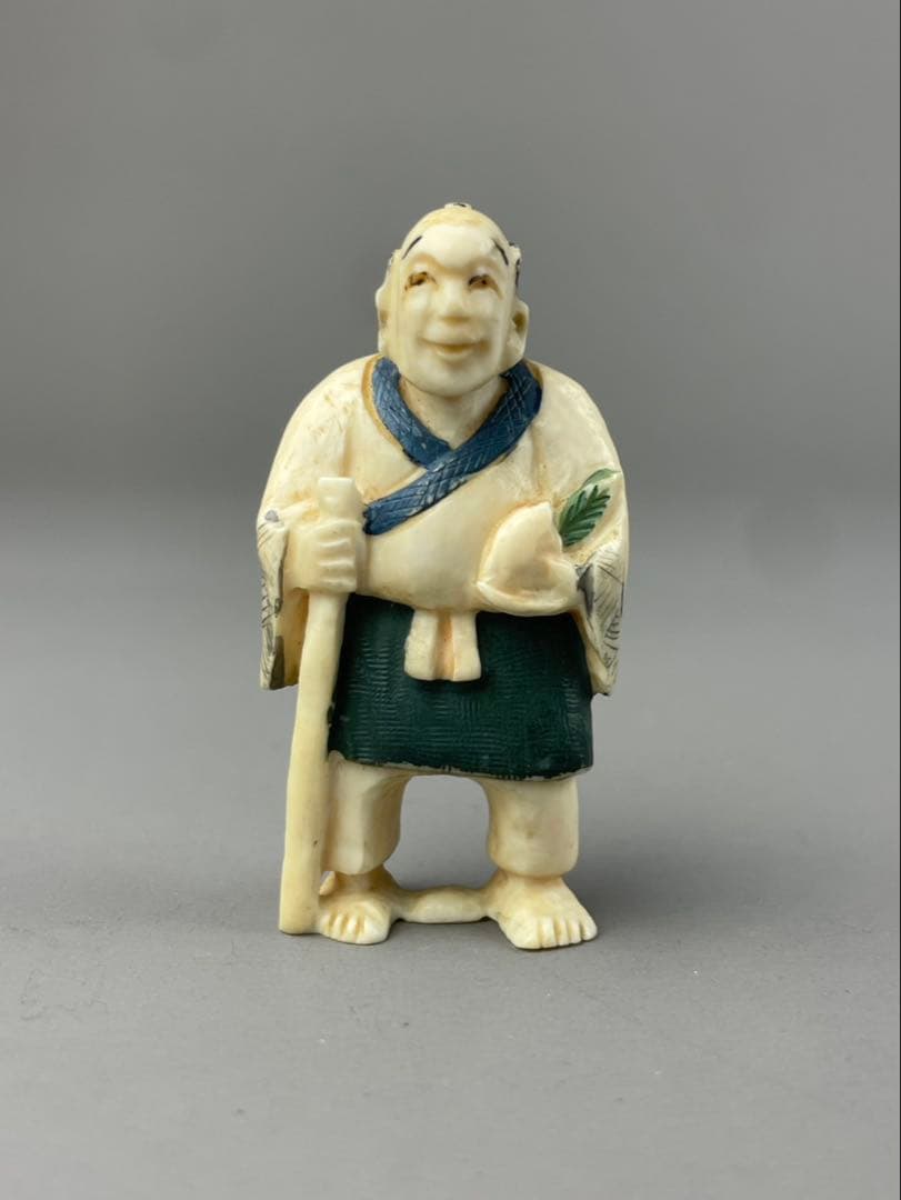 時代根付 マンモス牙製 作家物 中国美術 在銘 玉石？ 人物 男性