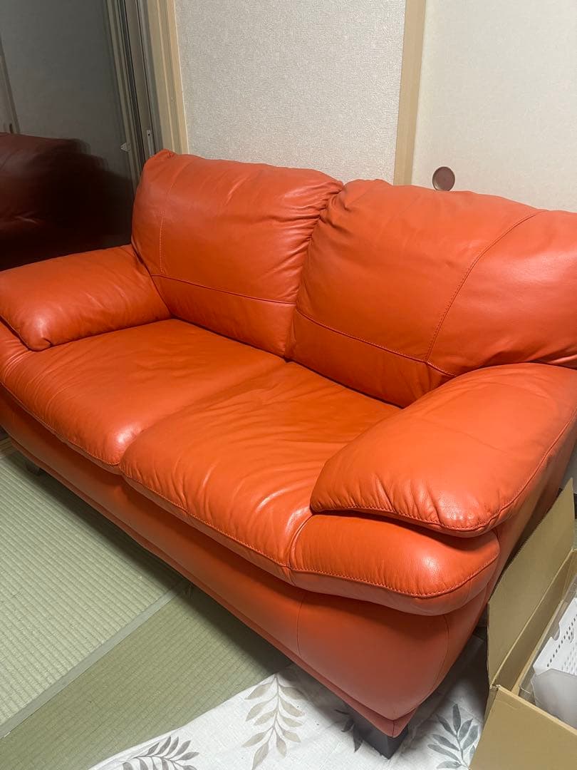 本日中の引き取り限定価格 オレンジレザーソファ