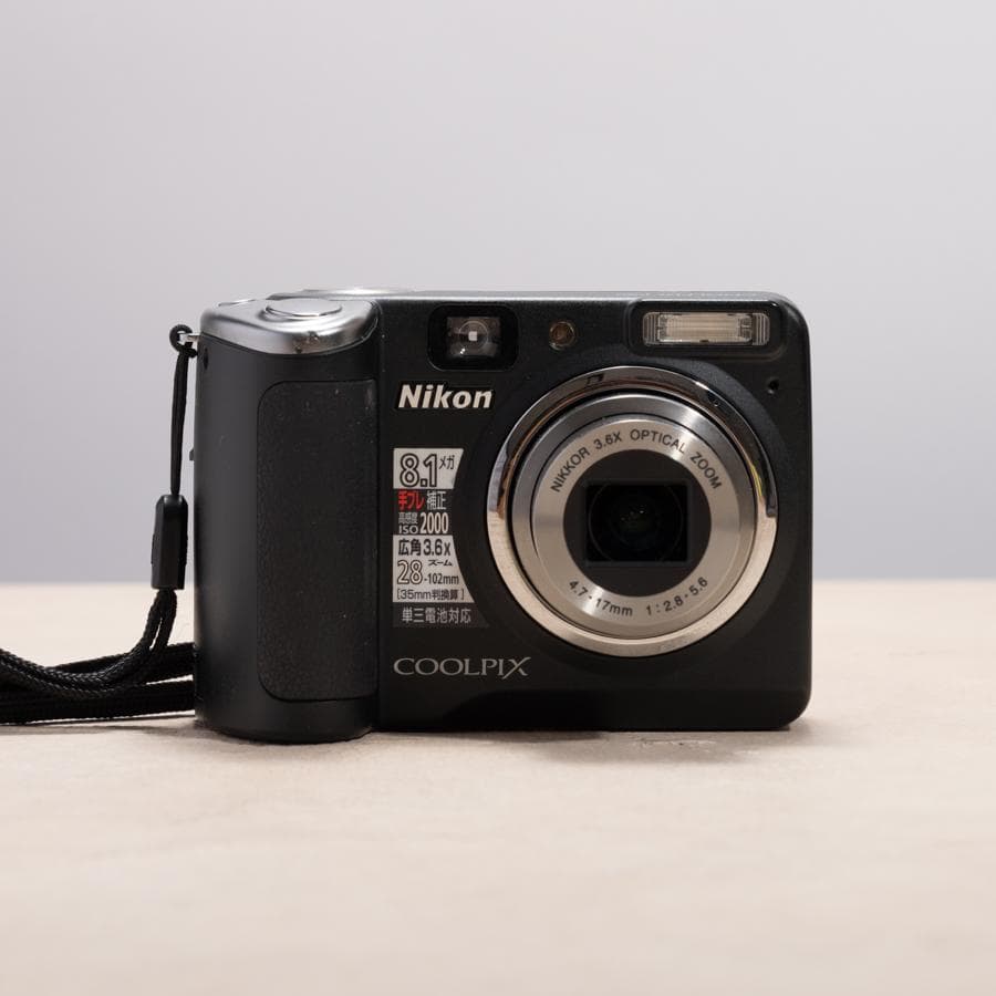 【単3電池で動く】Nikon COOLPIX P50 ブラック スマホ転送OK