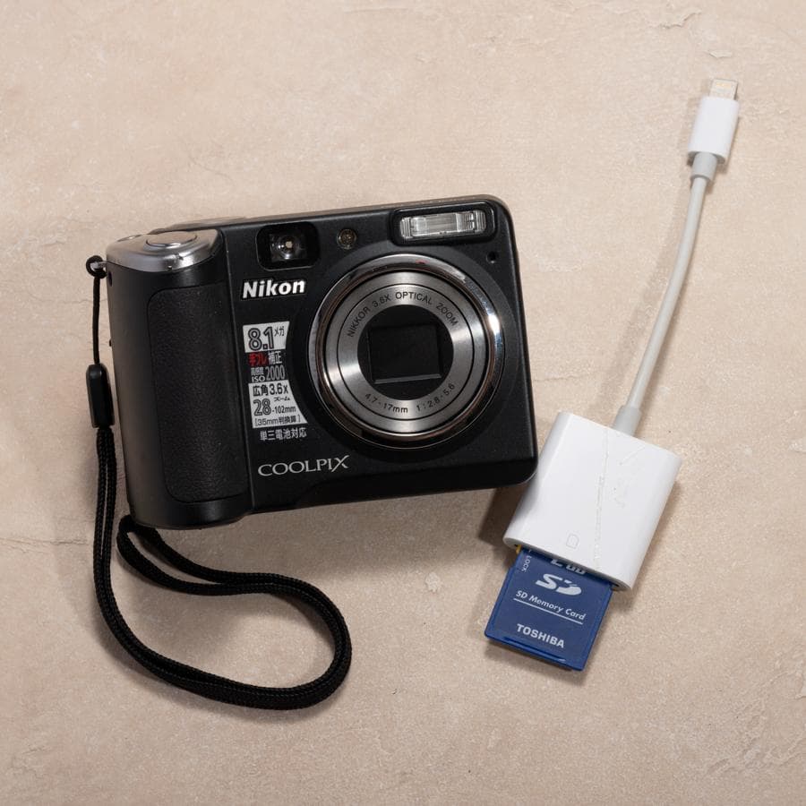 【単3電池で動く】Nikon COOLPIX P50 ブラック スマホ転送OK