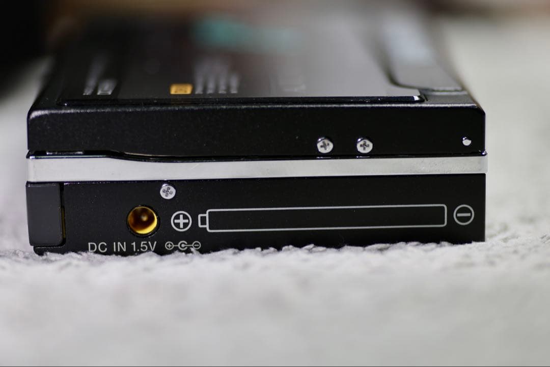 ポータブルプレーヤー SONY WALKMAN WM-F501