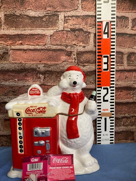 コカ・コーラ　ポーラーベア〜クッキージャー　アメリカン雑貨　置き物　小物入れ
