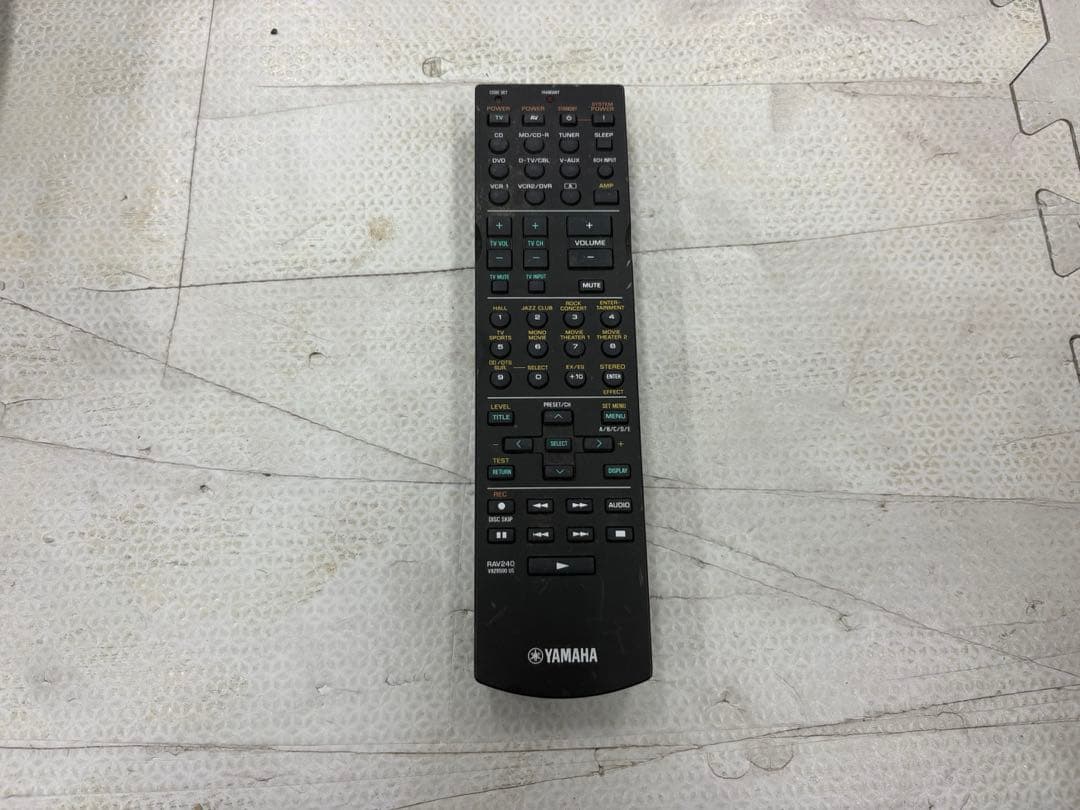 【美品】Yamaha AVアンプ シルバー リモコン付き