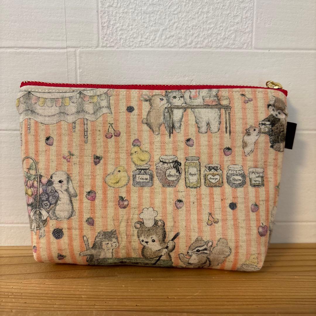 感謝価格　SALE 10cmファスナーポーチ パッチワーク　人気　ハンドメイド