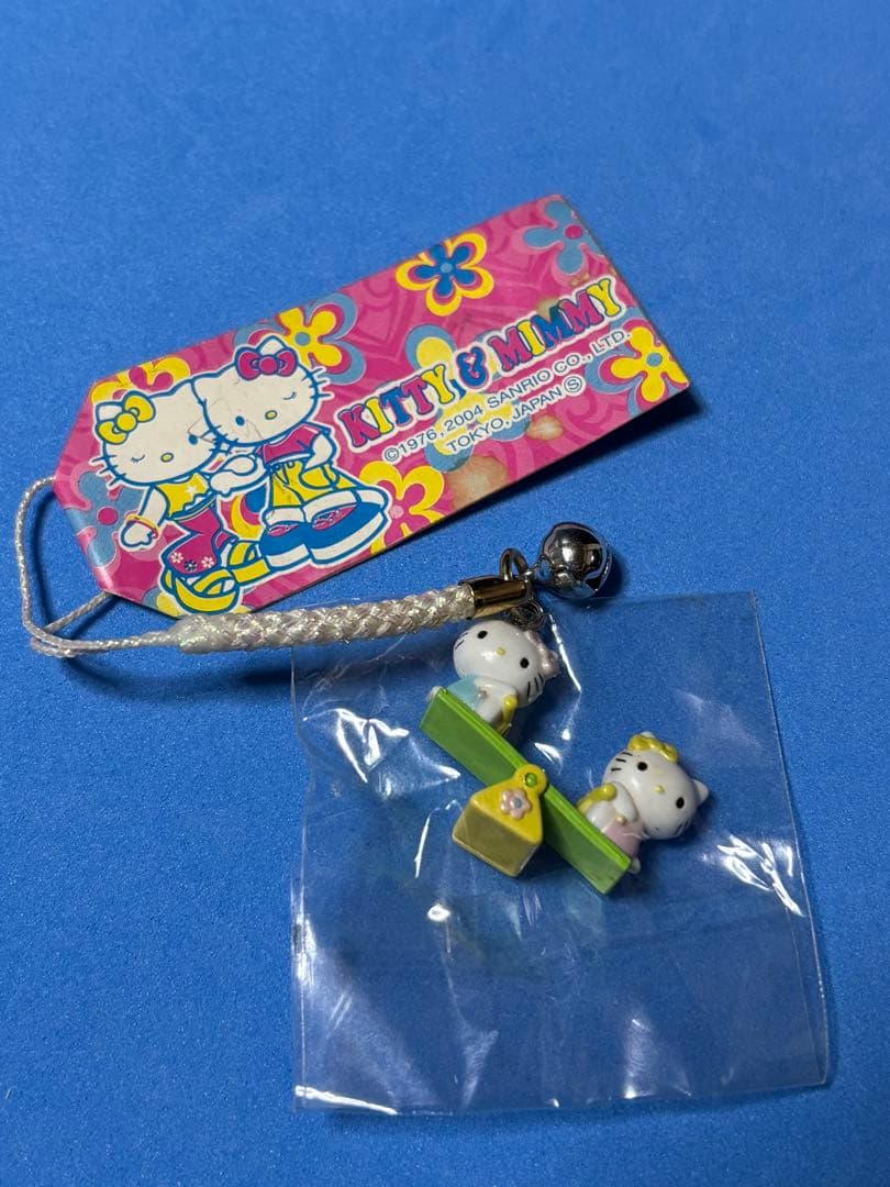 ご当地キティ　キティ　ミミィ　シーソー　根付け