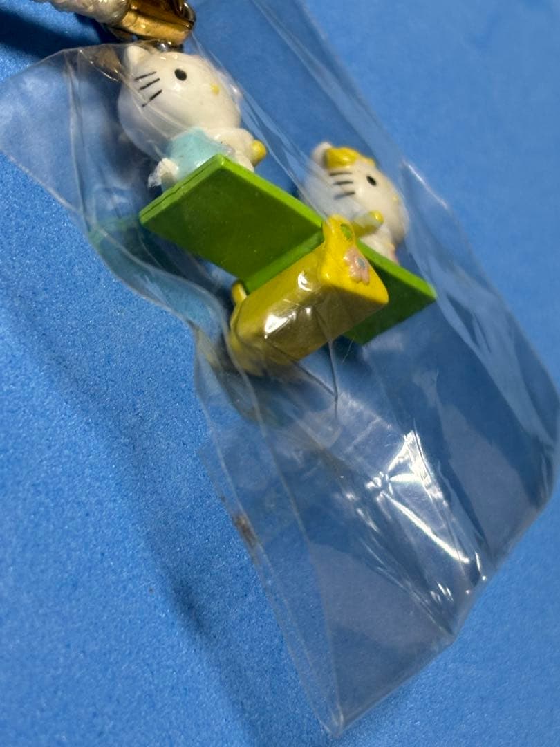 ご当地キティ　キティ　ミミィ　シーソー　根付け