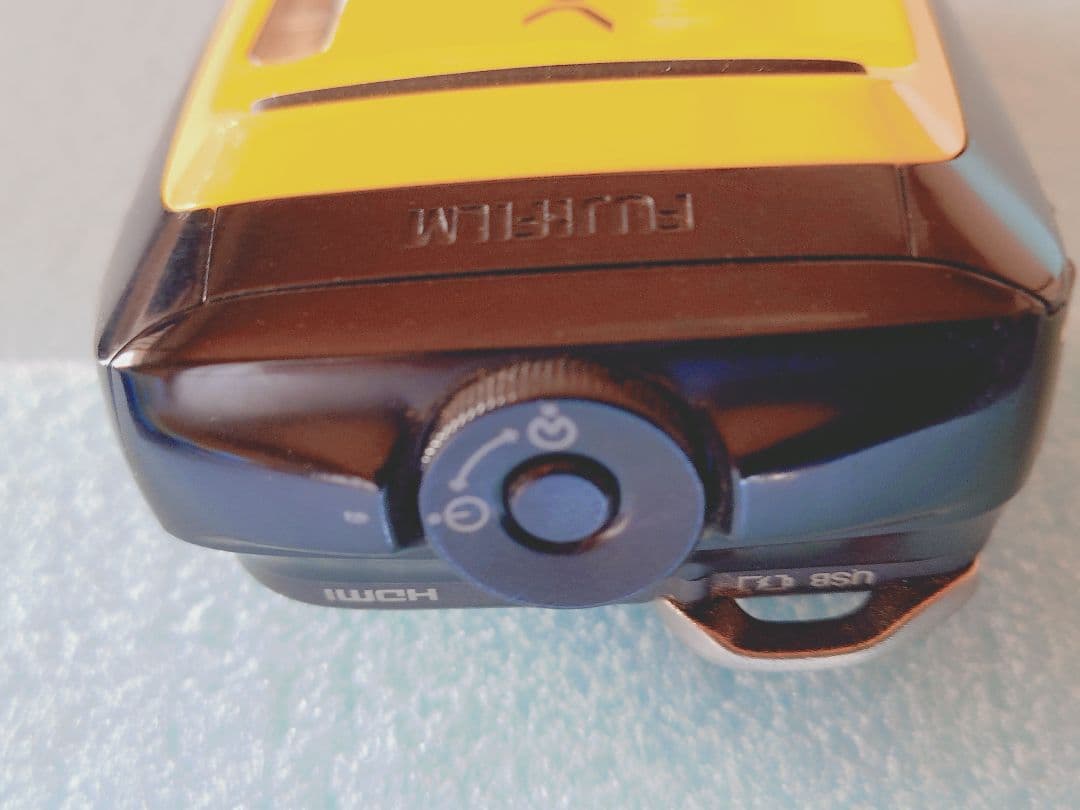 Fujifilm FinePix XP140 、XP90防水デジタルカメラ×2台