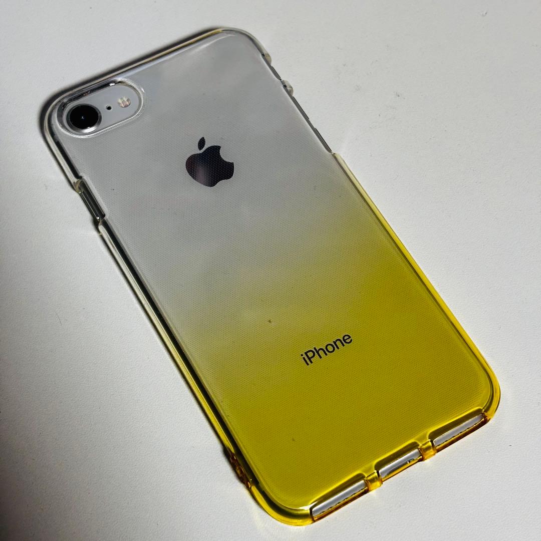 【極美品】SIMフリー iPhone 8 シルバー 64GB