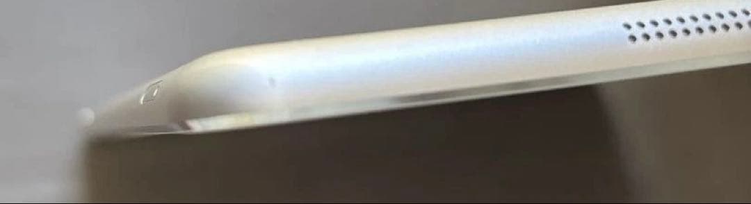 Apple iPad Air(第1世代) Wi-Fi シルバー 64GB