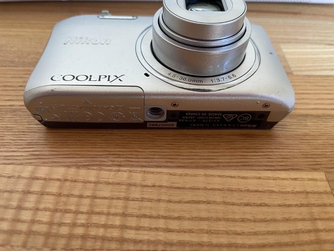 Nikon COOLPIX S3600 コンパクトデジタルカメラ