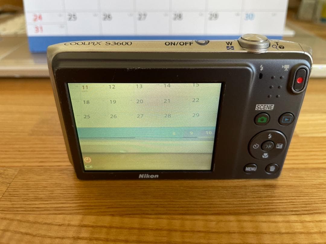 Nikon COOLPIX S3600 コンパクトデジタルカメラ