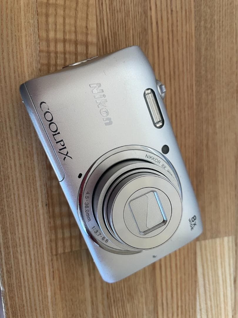 Nikon COOLPIX S3600 コンパクトデジタルカメラ