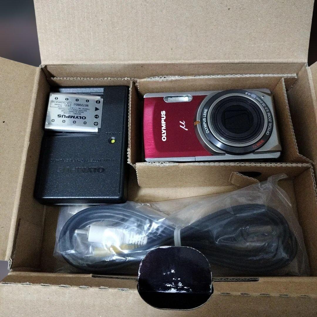 OLYMPUS μ-7020 コンパクトデジタルカメラ　コンデジ