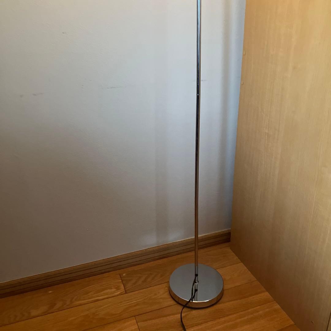 フロアスタンド　間接照明