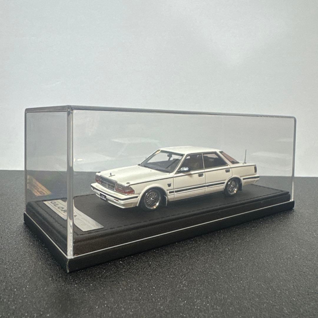 ignition model グロリア 1/43 ホワイト
