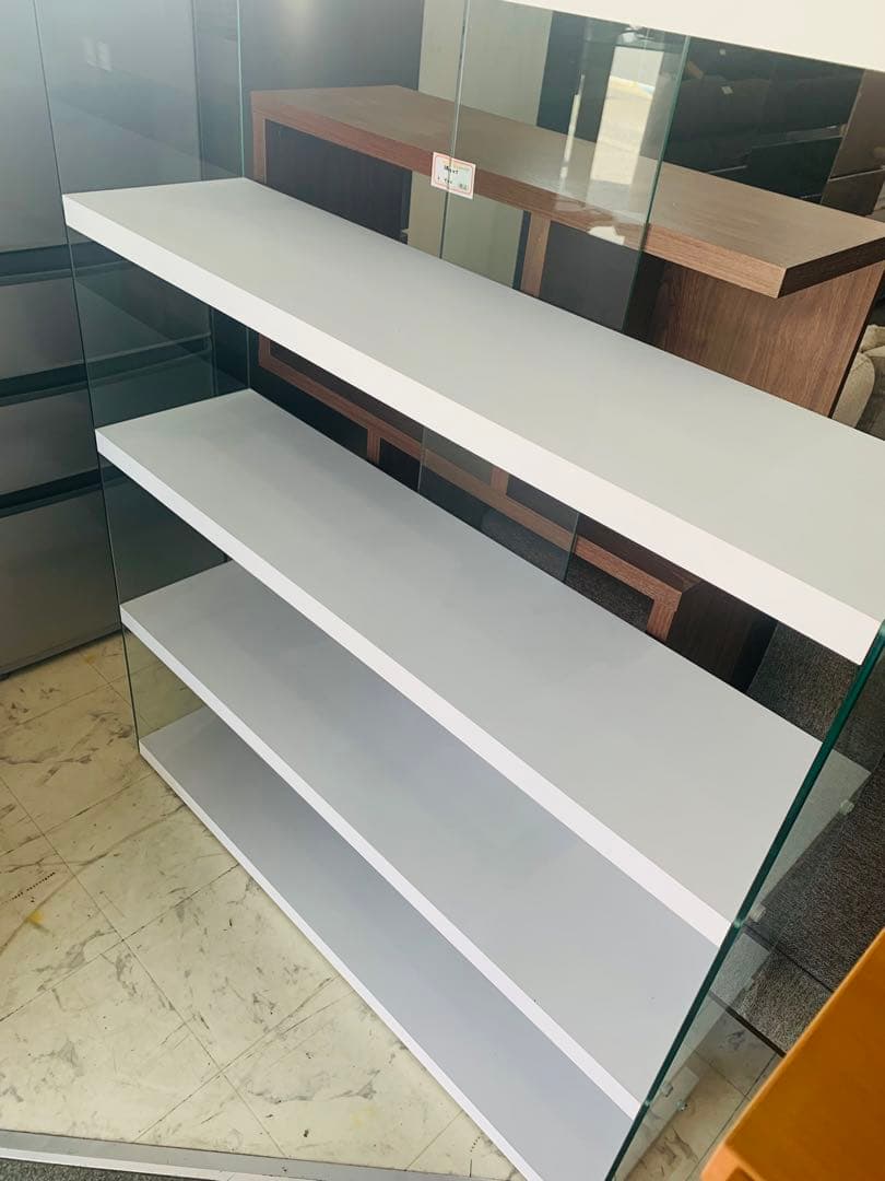 4段シェルフ 飾り棚