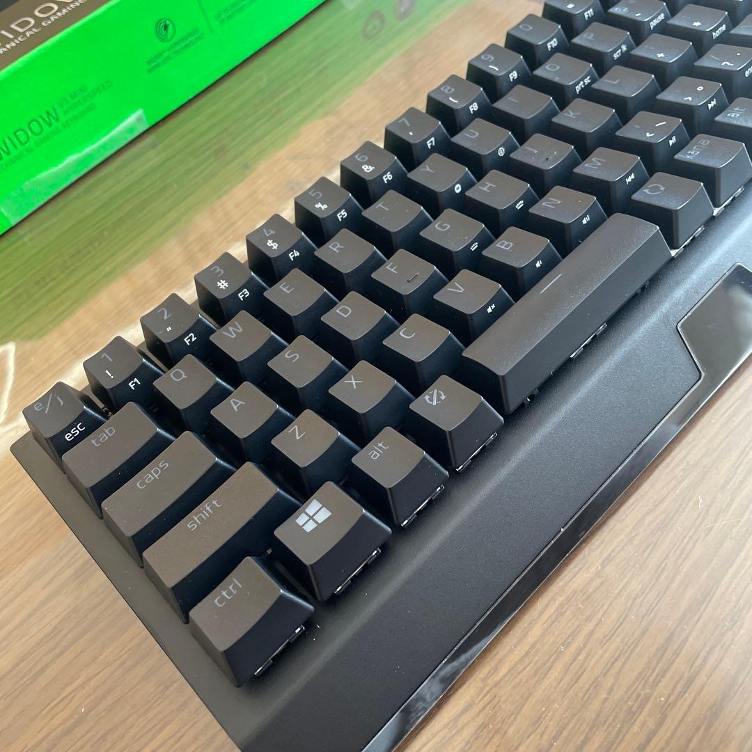 美品) Razer BLACKWIDOW V3 MINI HYPERSPEED