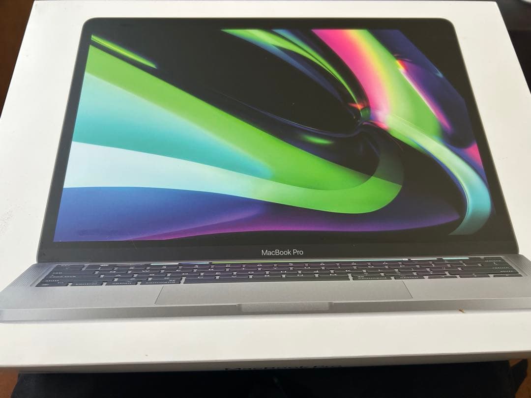MacBook Pro シルバー 画面傷あり