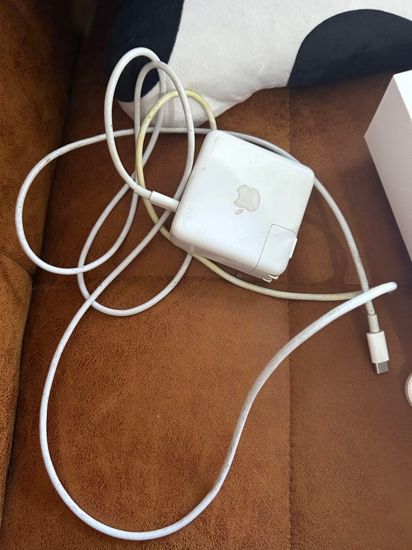 MacBook Pro シルバー 画面傷あり