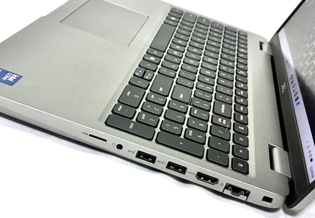 美品 2024年 Precision 3591 Ultra9 AIエンジン搭載