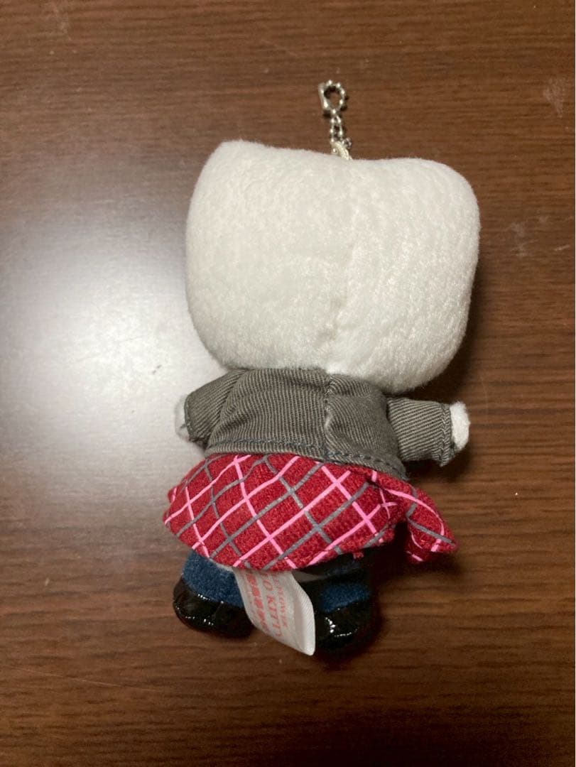 希少 激レア 美品 ハローキティ 秋草学園高等学校 制服 マスコット 2009