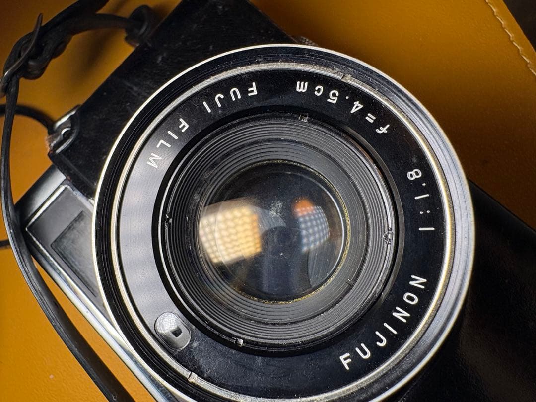 Fujica Compact ゴールデン　Deluxe 希少　美品