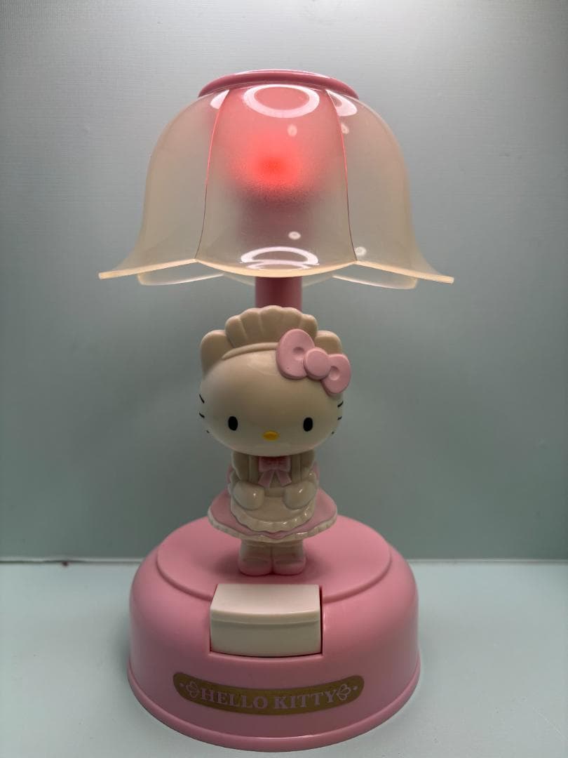 【激レア】ハローキティ　メイド　ピンク　 おじぎアクションライト