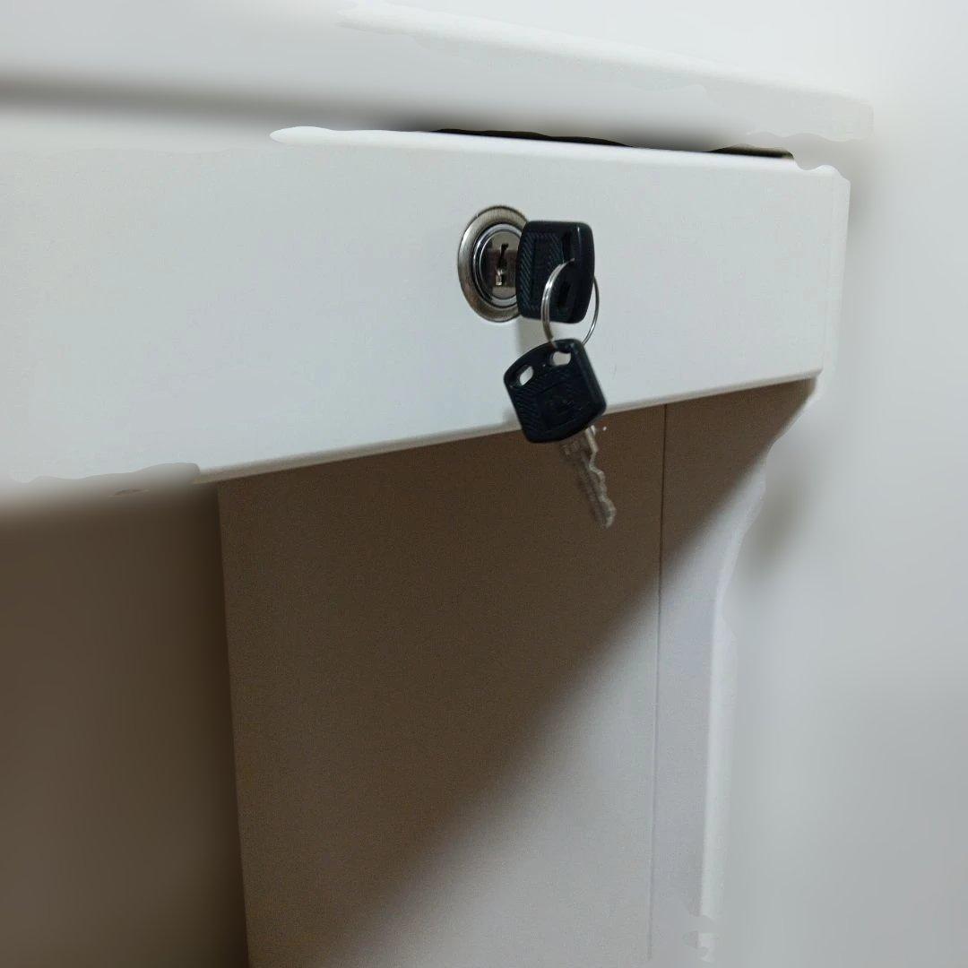 【引き取り限定】ニトリ組み合わせ自由学習机セット+カインズの椅子　4点まとめ売り