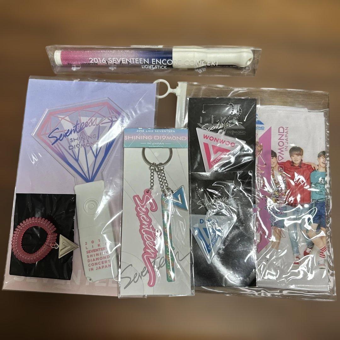 SEVENTEEN SHINING DIAMOND ペンライト 他