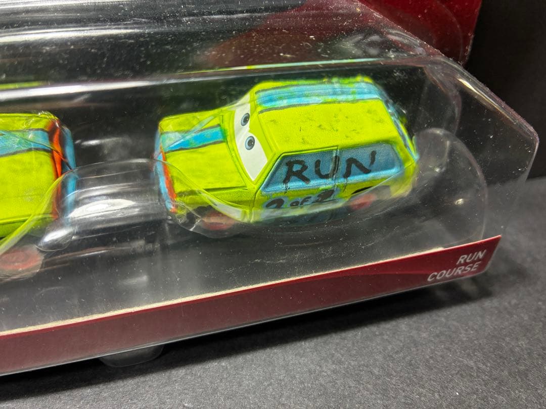 Cars Thunder hollow hit run カーズ ミニカー