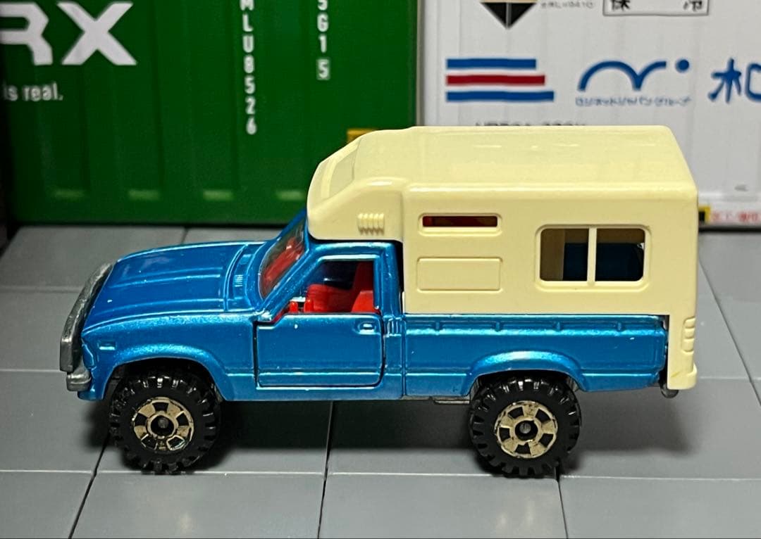 トヨタ ランドクルーザー トミカ パジェロ ハイラックス