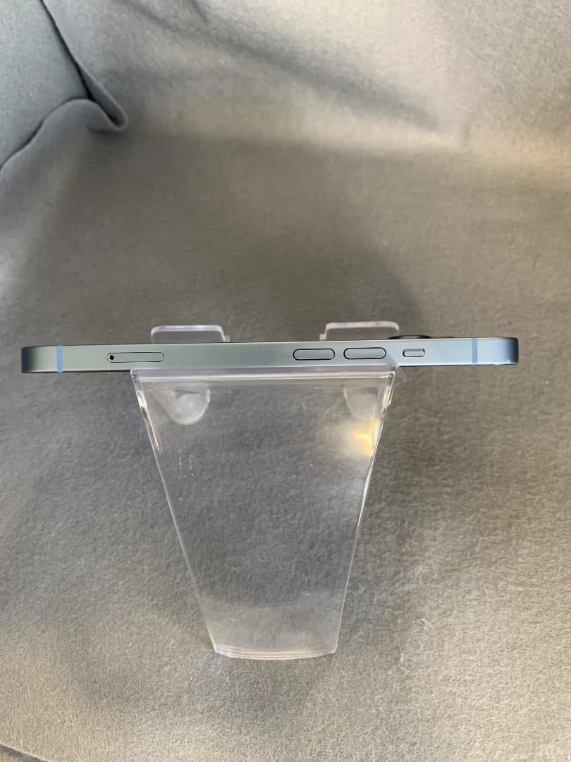 美品　国内版　SIMフリー　iPhone14 256GB パープル色