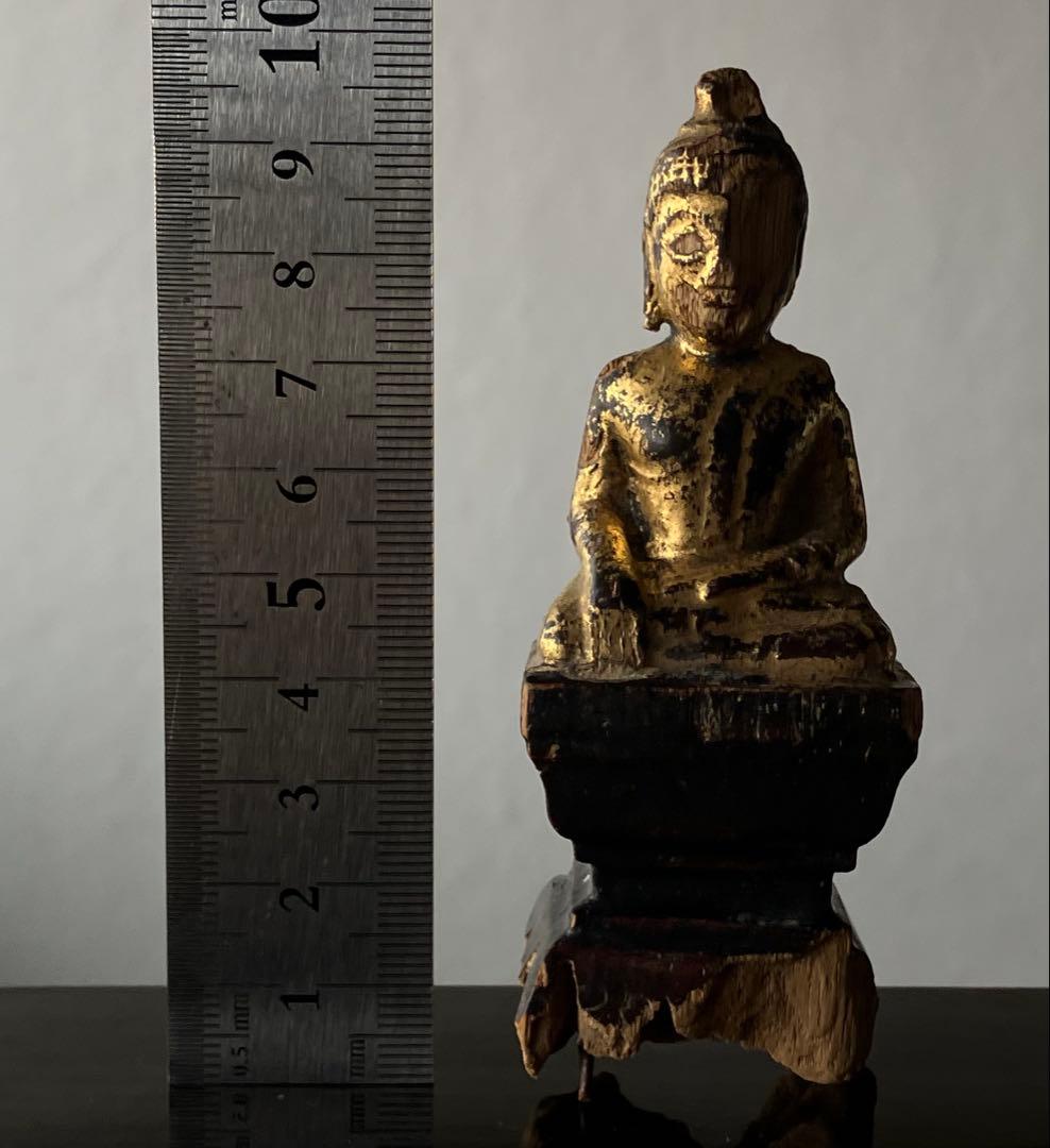 【ここにいる、、木彫金箔仏 タイ中部 ラタナコーシン初期18〜19世紀頃】仏像