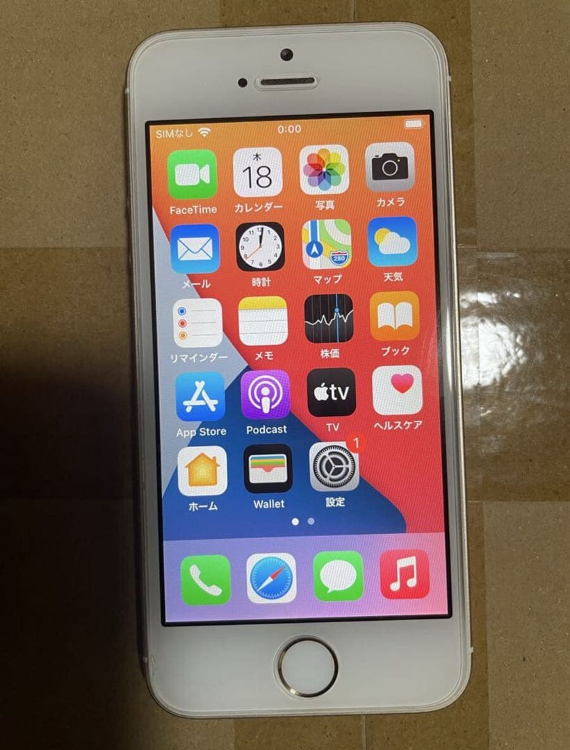 美品 海外版 iPhone SE 16GB ゴールド （第1世代） SIMフリー