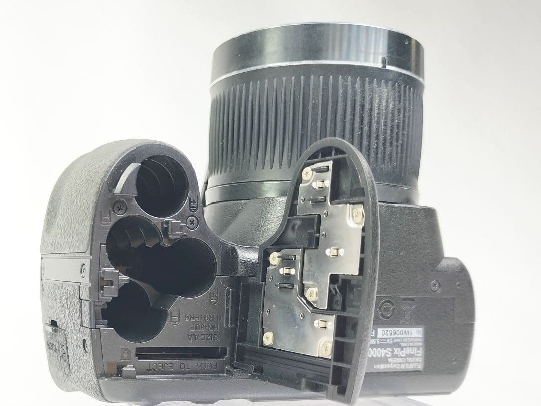 【動確/並品】FUJIFILM FINEPIX S4000