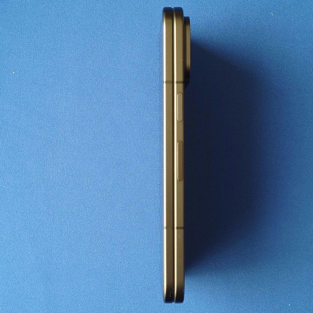Google Pixel 9 Pro Fold　ドコモ256GB　コーティング済