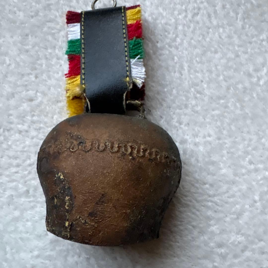 アンティーク スイス製カウベル（大）2個セット　熊鈴　ドアベル