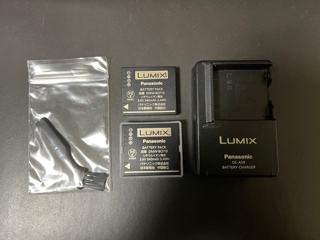 Panasonic LUMIX DMC-FT1 デジタルカメラ シルバー