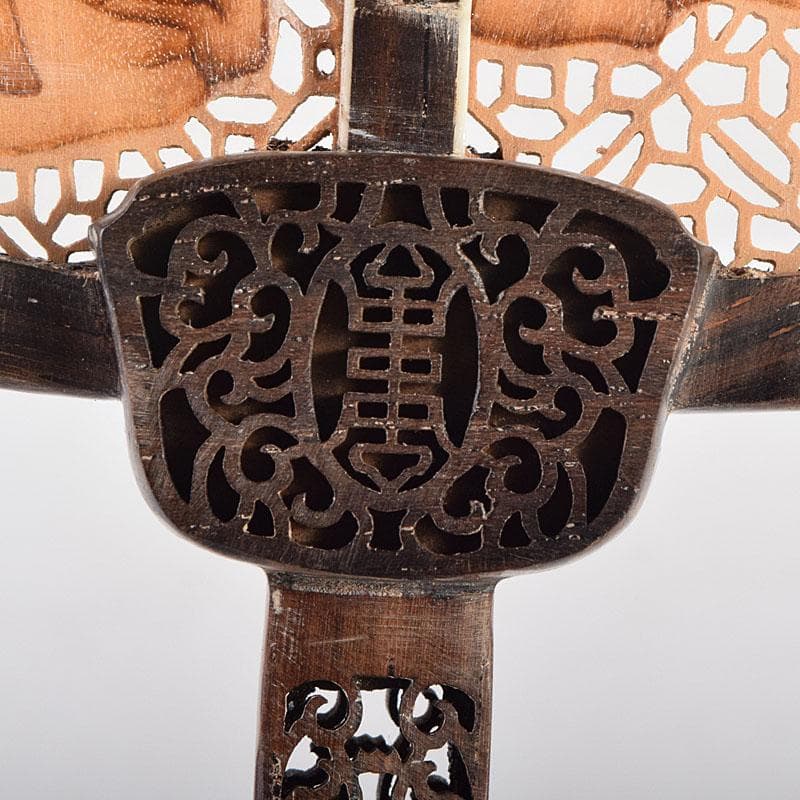 中国　唐木紫檀枠　山水人物彫　檀香宮扇　団扇　証明書付　C　8311