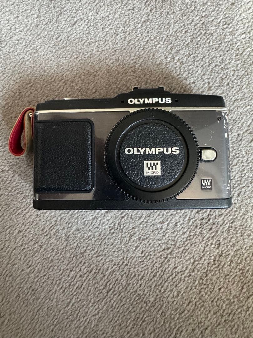 Olympus LENS 15mm 1:8.0 とE-P2本体のセット