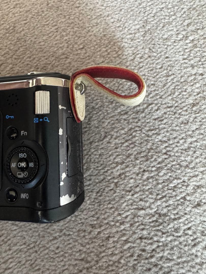 Olympus LENS 15mm 1:8.0 とE-P2本体のセット