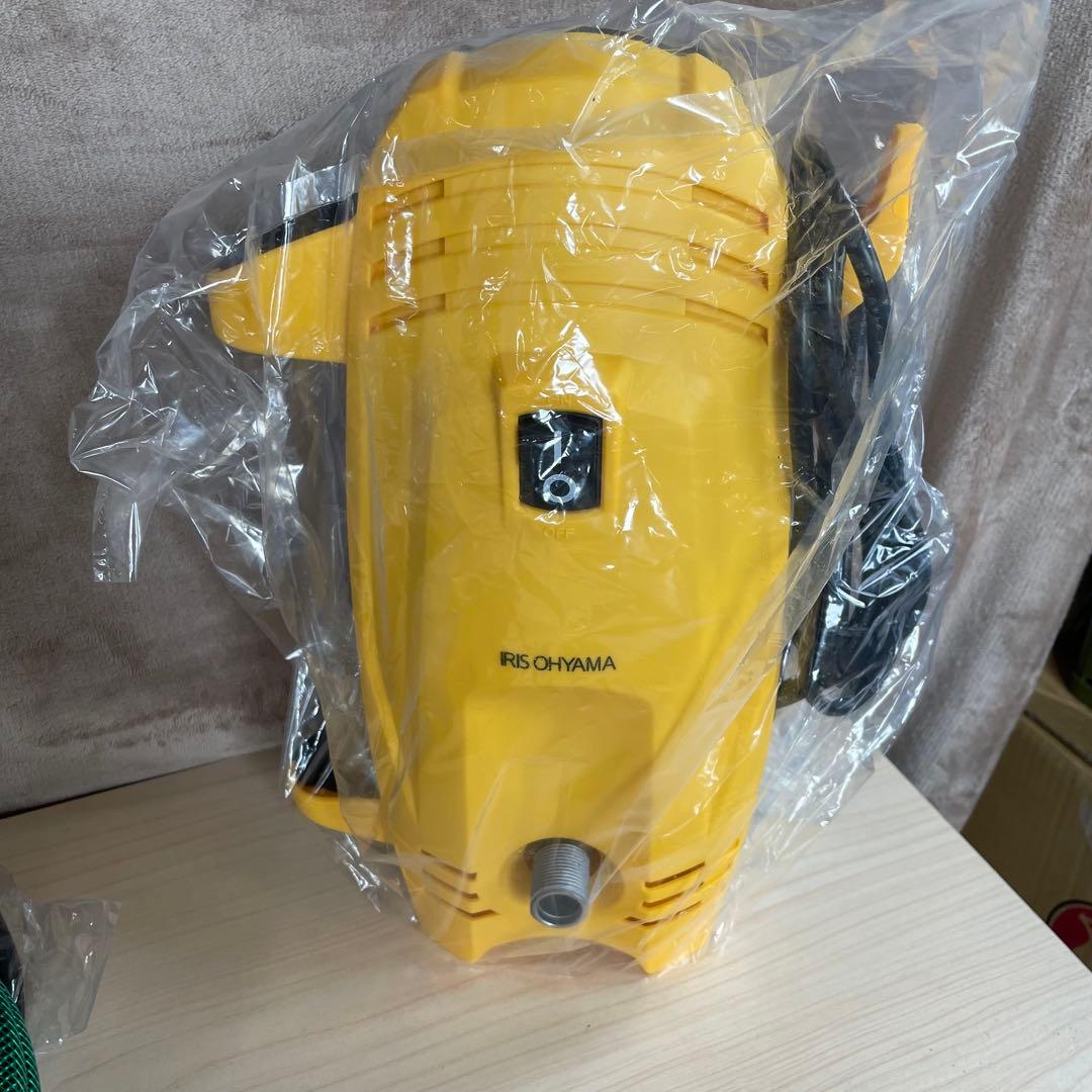 アイリスオーヤマ　軽量・コンパクトタイプ　高圧洗浄機　FBN-401 S1544