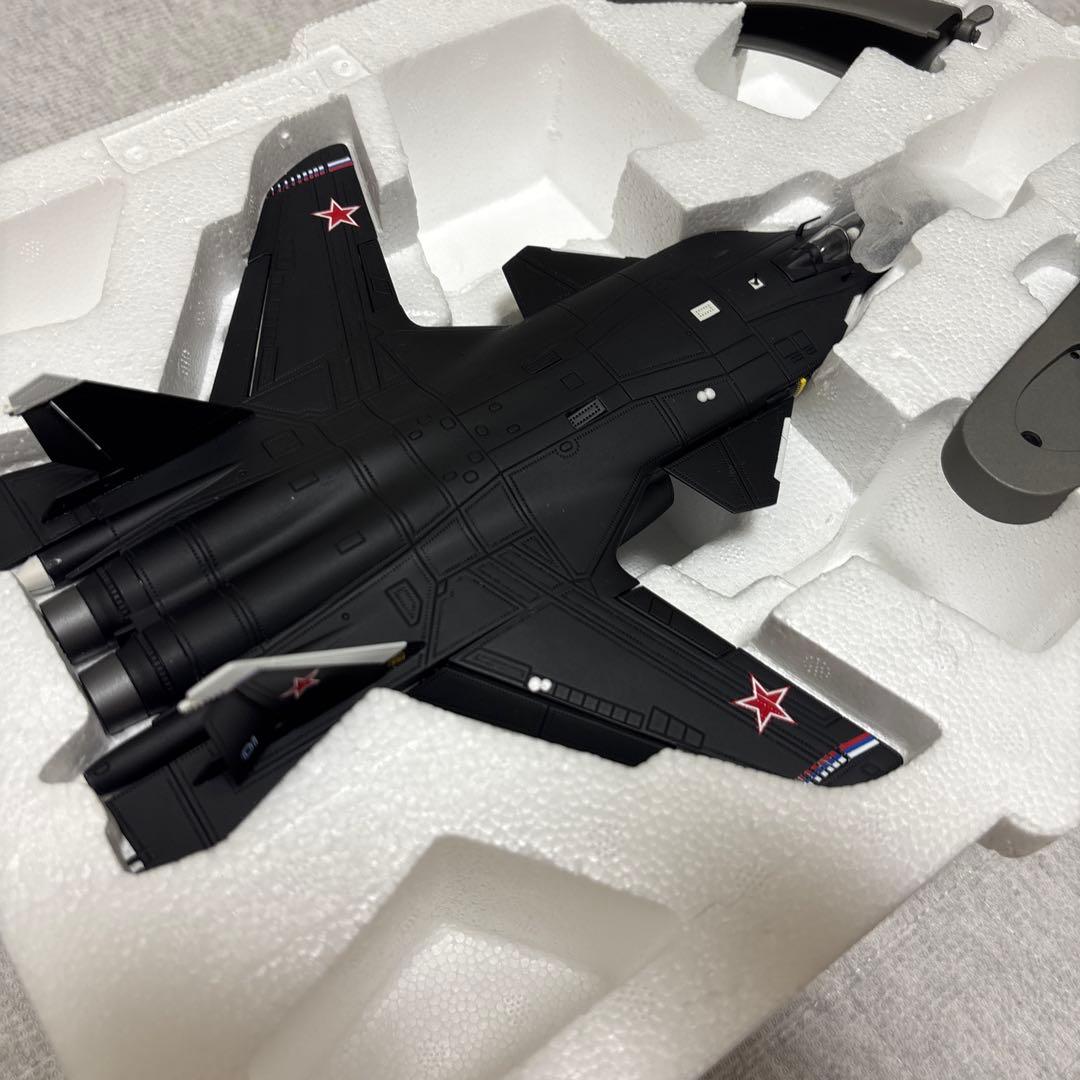 智高模型 1/72 ロシア空軍 SU-47/S-37 ベルクート